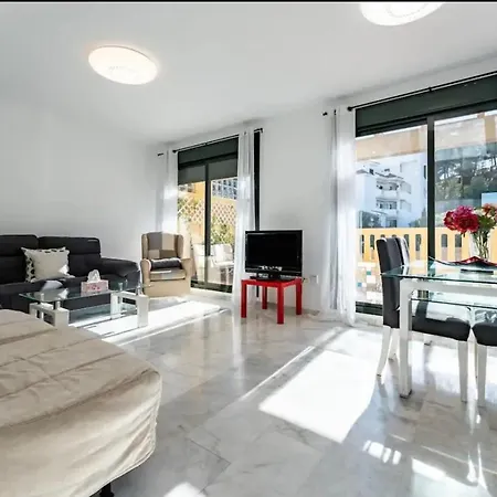 Atico Soleado By Holidays2rent Appartamento